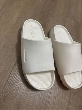 Nike White Slide Sandals - Minimal Slip-On Design